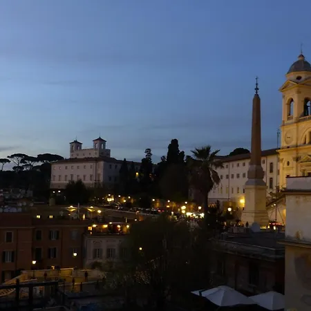 Spanish Steps With Panoramic Roof-terrace Apartamento *