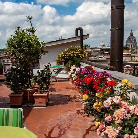 Spanish Steps With Panoramic Roof-terrace Apartment